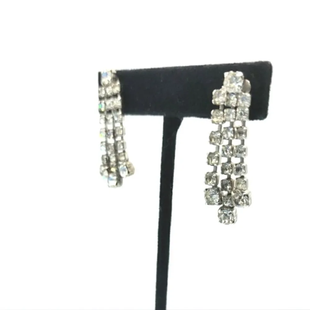 Vintage Chandelier rhinestone dangle earrings